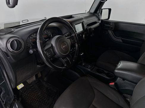 Used 2017 Jeep Wrangler Sport w/ Quick Order Package 24S AWD/4WD image 30