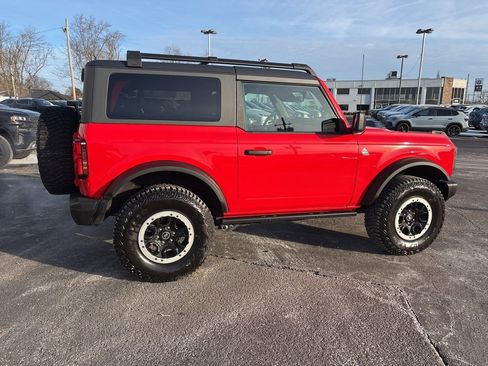 Used 2024 Ford Bronco Black Diamond w/ Sasquatch Package image 8