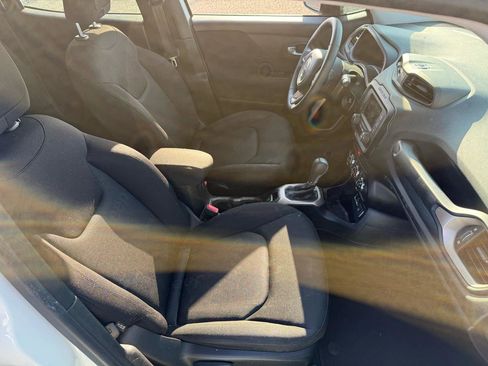 Used 2017 Jeep Renegade Sport w/ Power & Air Group image 7