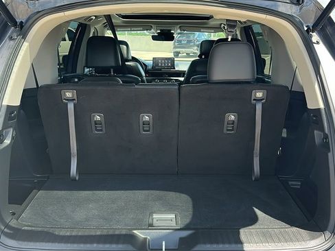 Used 2025 Honda Pilot Touring image 36