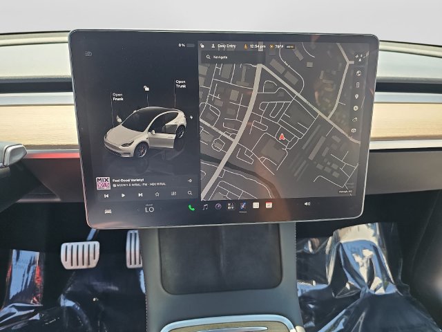 Used 2022 Tesla Model Y Performance AWD/4WD image 21