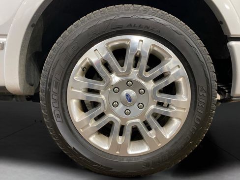 Used 2013 Ford F150 Platinum image 19