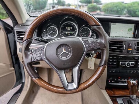 Used 2013 Mercedes-Benz E 350 Cabriolet image 11