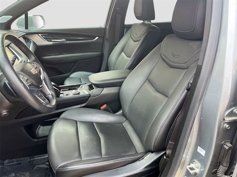Used 2024 Cadillac XT5 Premium Luxury w/ LPO, Floor Liner Package image 22