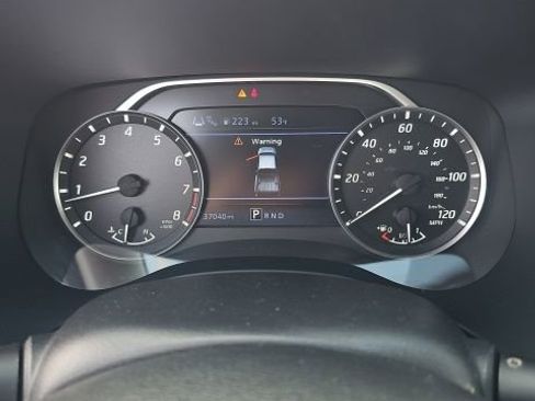 Used 2022 Nissan Frontier SV image 26