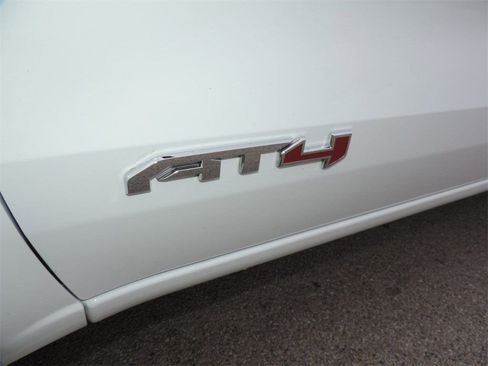 Certified 2024 GMC Canyon AT4 w/ Technology Package image 10