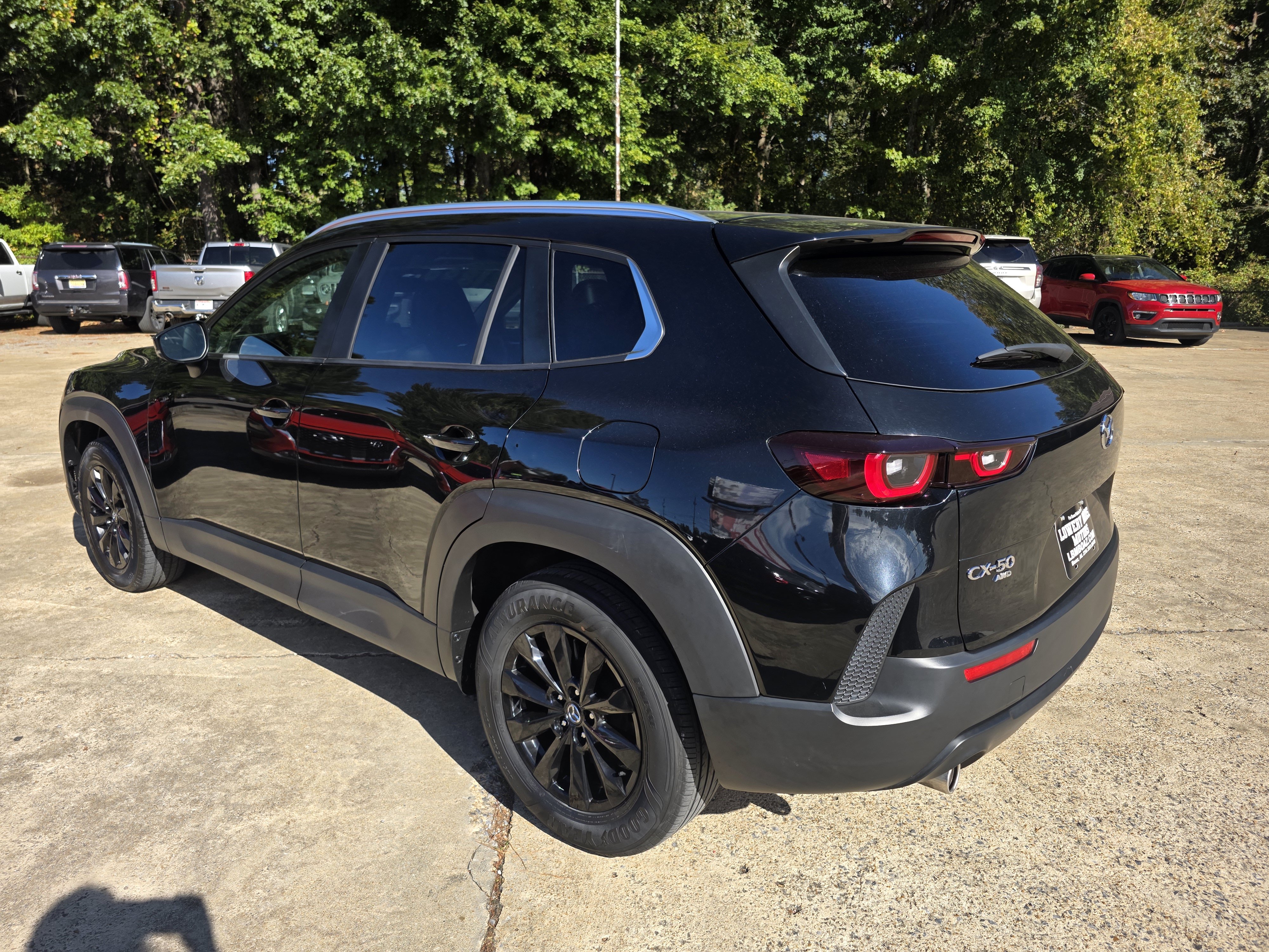 Used 2023 MAZDA CX-50 2.5 S w/ Preferred Plus Pkg AWD/4WD image 9