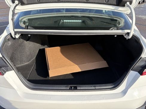 Certified 2025 Toyota Camry SE image 7