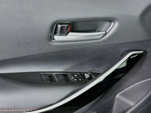 Used 2025 Toyota Corolla XSE FWD image 22