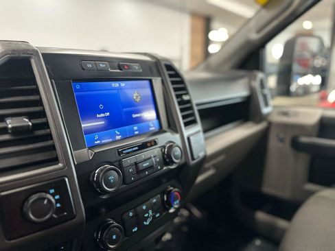 Used 2022 Ford F350 XL w/ STX Appearance Package AWD/4WD image 17
