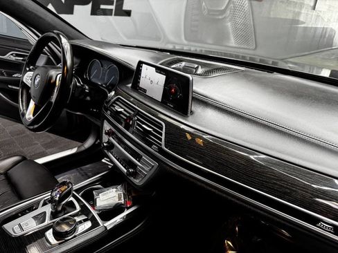 Used 2016 BMW 740i RWD image 54