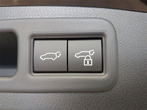 Certified 2025 Lexus RX 350h image 34