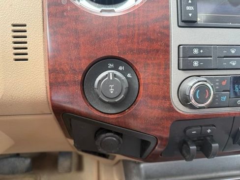 Used 2012 Ford F250 King Ranch w/ King Ranch w/Chrome Pkg AWD/4WD image 15