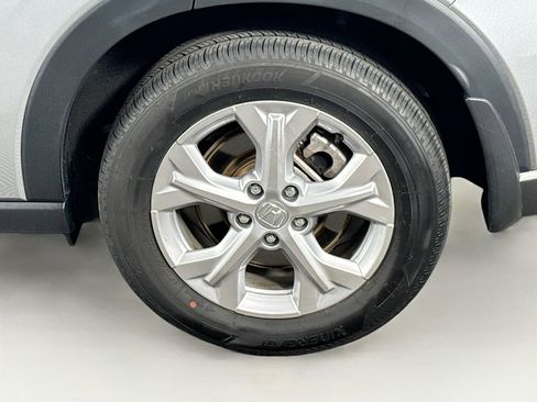 Certified 2024 Honda HR-V LX image 9