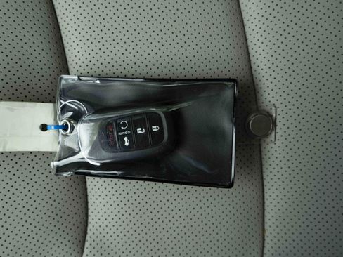 Used 2025 Honda Accord Touring image 47