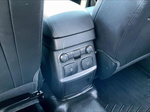 Used 2019 Ford Explorer Limited w/ Ford Safe & Smart Package image 29