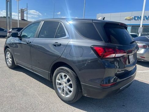 Used 2022 Chevrolet Equinox LT FWD image 4