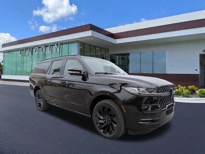 New 2026 Lincoln Navigator L Reserve w/ Jet Appearance Package