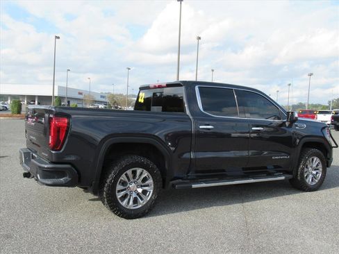 Used 2022 GMC Sierra 1500 Denali image 8