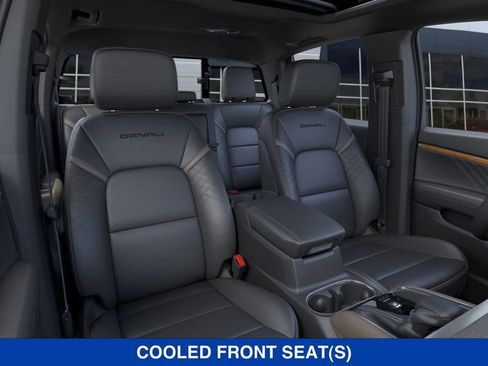 New 2026 GMC Canyon Denali image 17