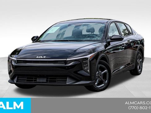 Used 2025 Kia K4 FWD image 1