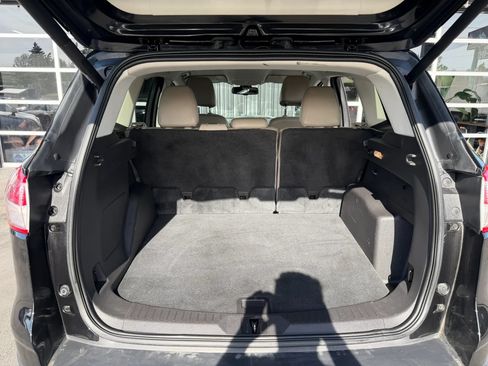 Used 2015 Ford Escape Titanium FWD image 12
