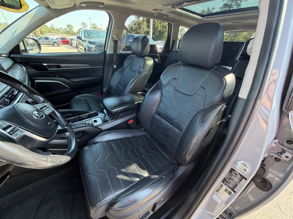 Used 2021 Kia Telluride SX w/ SX Prestige Package AWD/4WD image 8