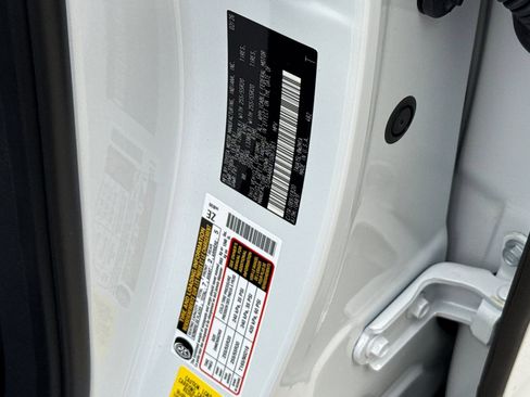 New 2026 Lexus TX 350 AWD image 18