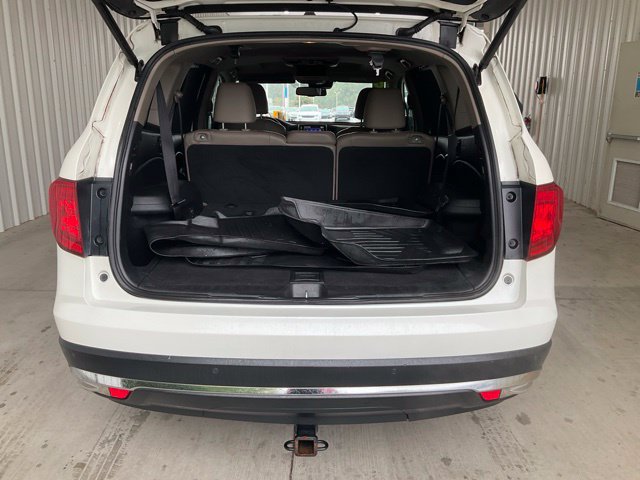 Used 2016 Honda Pilot Touring image 19