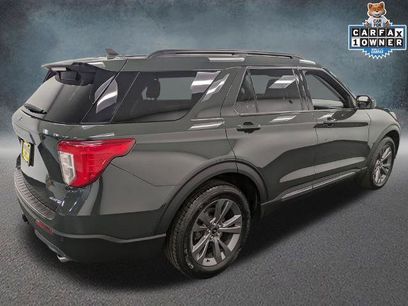 Certified 2023 Ford Explorer XLT w/ Equipment Group 202A