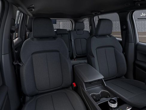 New 2026 Jeep Grand Cherokee Laredo X RWD image 16