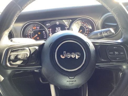 Used 2018 Jeep Wrangler Unlimited Sport S image 17