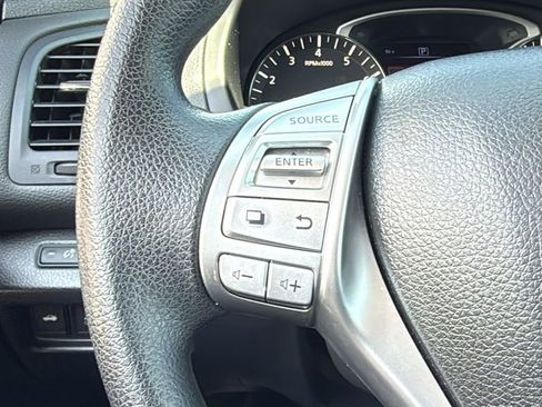 Used 2017 Nissan Altima 2.5 S w/ Power Driver Seat Package FWD image 30