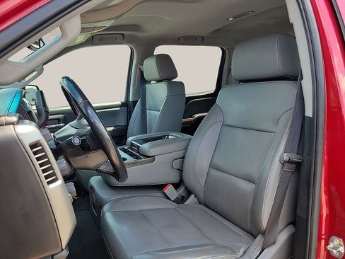Used 2019 Chevrolet Silverado 2500 LTZ AWD/4WD image 11