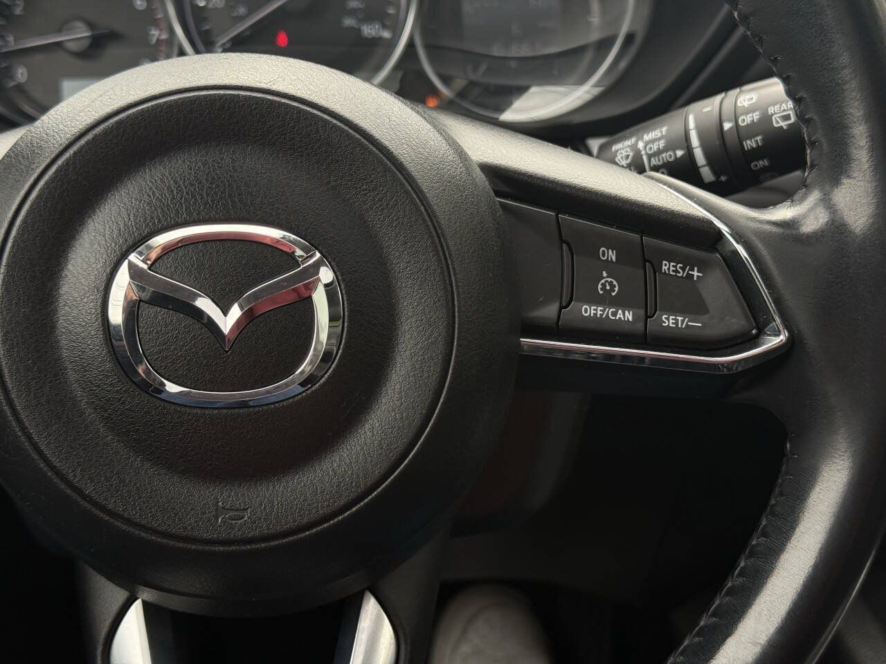 Used 2017 MAZDA CX-5 Touring w/ Preferred Equipment Package AWD/4WD image 17