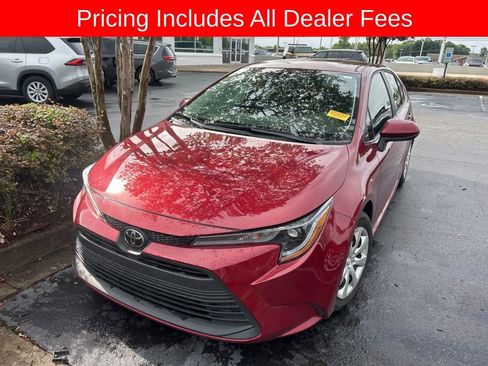 Used 2024 Toyota Corolla LE FWD image 10