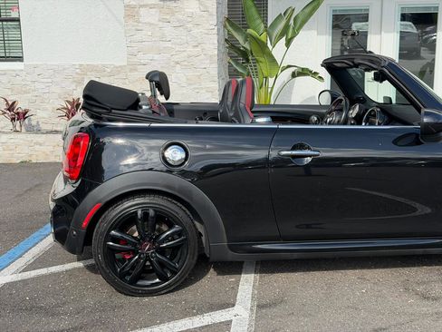 Used 2017 MINI Cooper John Cooper Works FWD image 18
