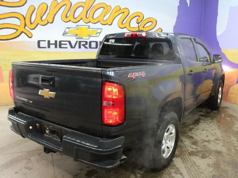 Used 2017 Chevrolet Colorado W/T w/ WT Convenience Package AWD/4WD image 8