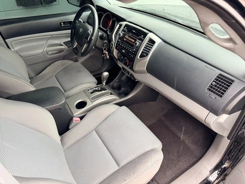 Used 2012 Toyota Tacoma 4x4 Double Cab w/ TRD Off-Road Pkg image 15