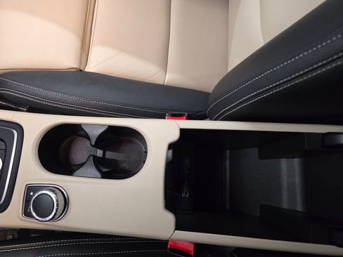 Used 2019 Mercedes-Benz CLA 250 4MATIC image 24