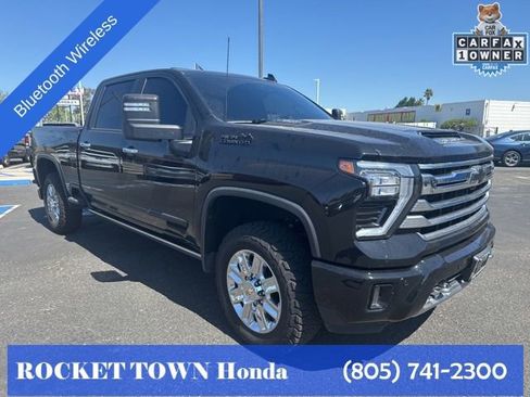 Used 2024 Chevrolet Silverado 2500 High Country w/ High Country Premium Package AWD/4WD image 4