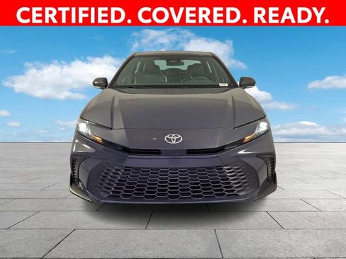 Certified 2025 Toyota Camry SE FWD image 3