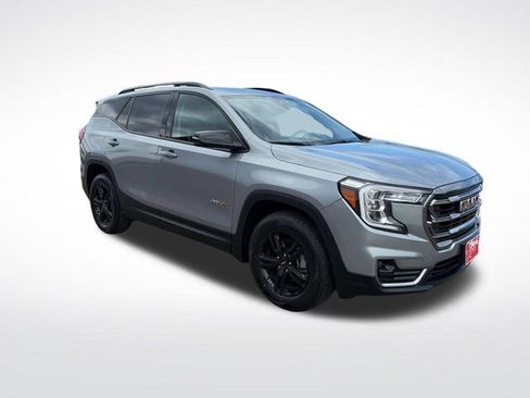 Used 2023 GMC Terrain AT4 AWD/4WD image 10