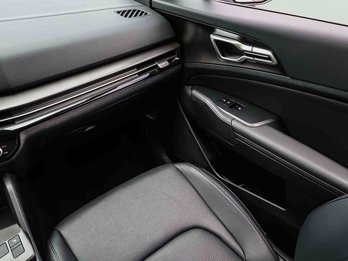 Certified 2026 Kia Sportage EX AWD/4WD image 18