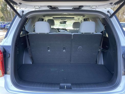 Used 2020 Hyundai Palisade SEL w/ Premium Package image 8