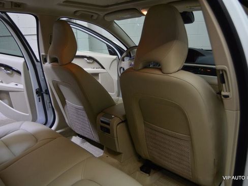 Used 2015 Volvo XC70 T5 Premier image 19