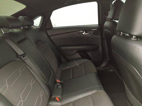 Used 2021 Kia Forte GT-Line w/ GT-Line Premium Package FWD image 19