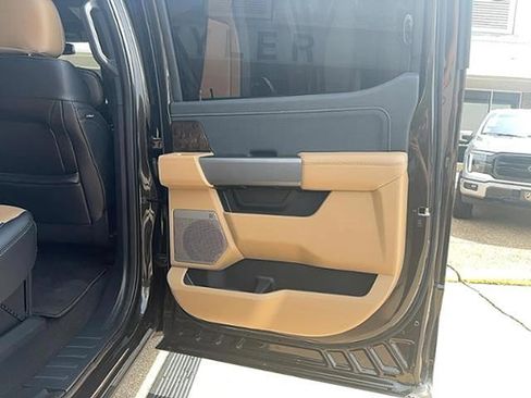 Used 2025 Ford F450 Lariat w/ Lariat Ultimate Package image 12