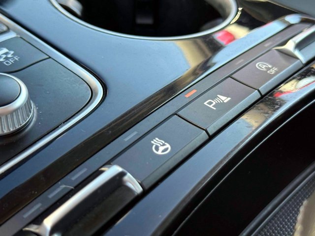 Used 2019 Kia Stinger AWD/4WD image 29