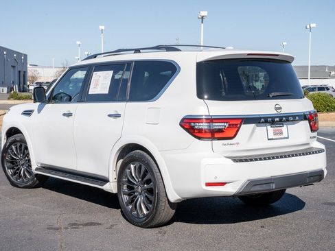 Used 2023 Nissan Armada Platinum w/ Captain's Chairs Package image 3